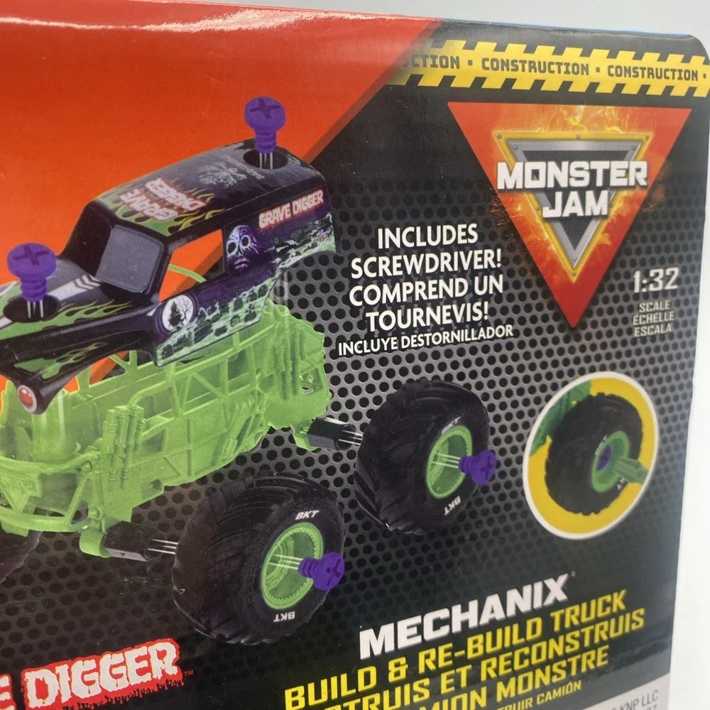 Monster Jam‎ Mechanix Grave Digger Build & Rebuild 1:32 Race Truck Kit